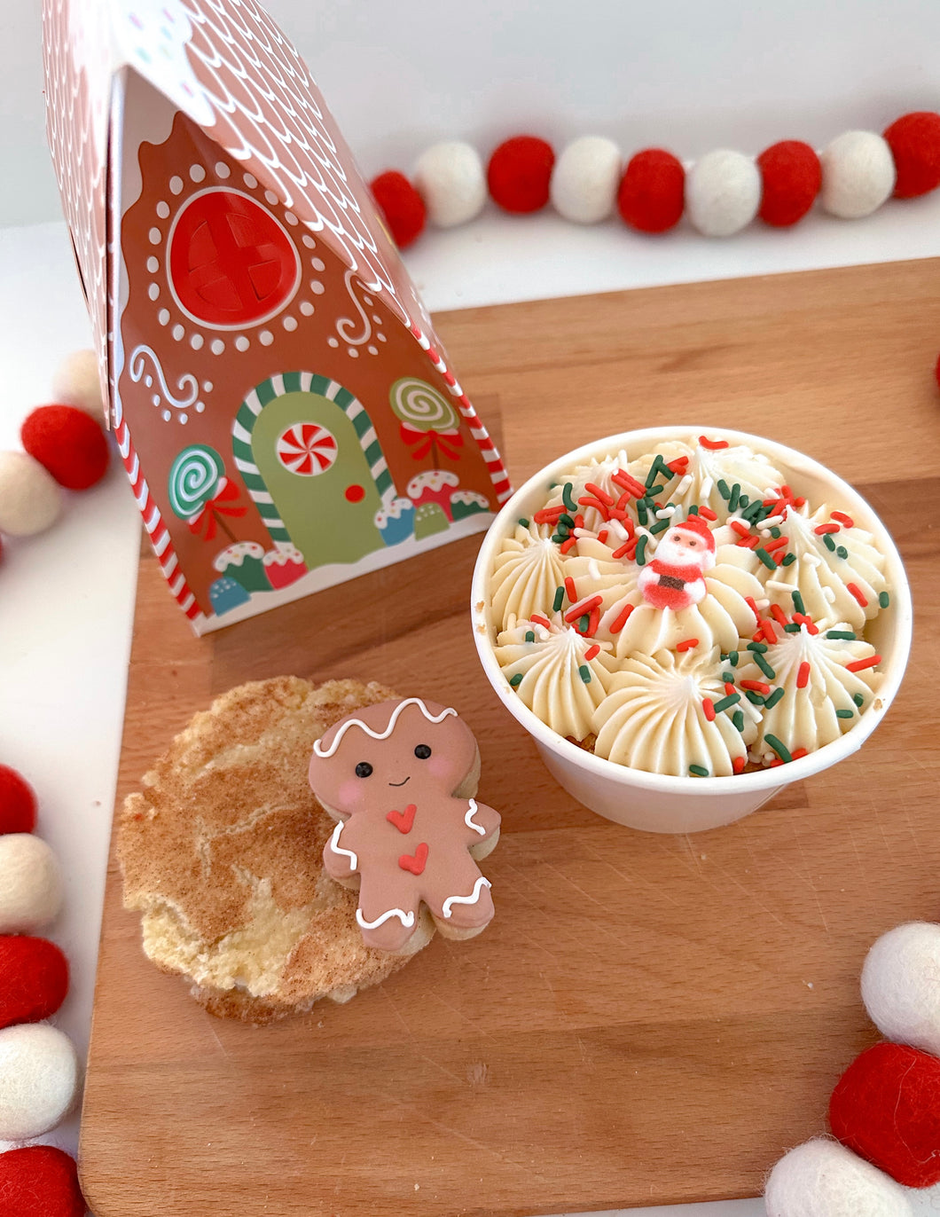 Gingerbread House Gift Box - small