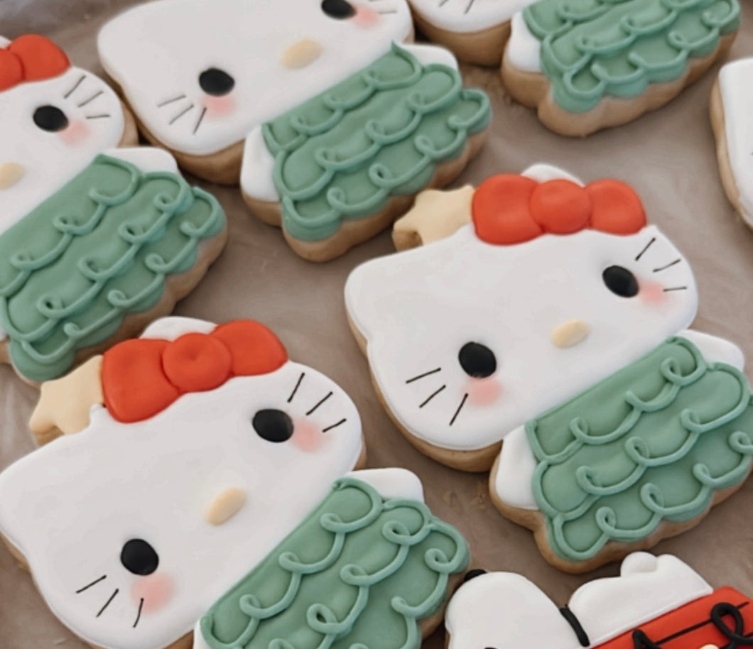 Hello Kitty Christmas Cookie